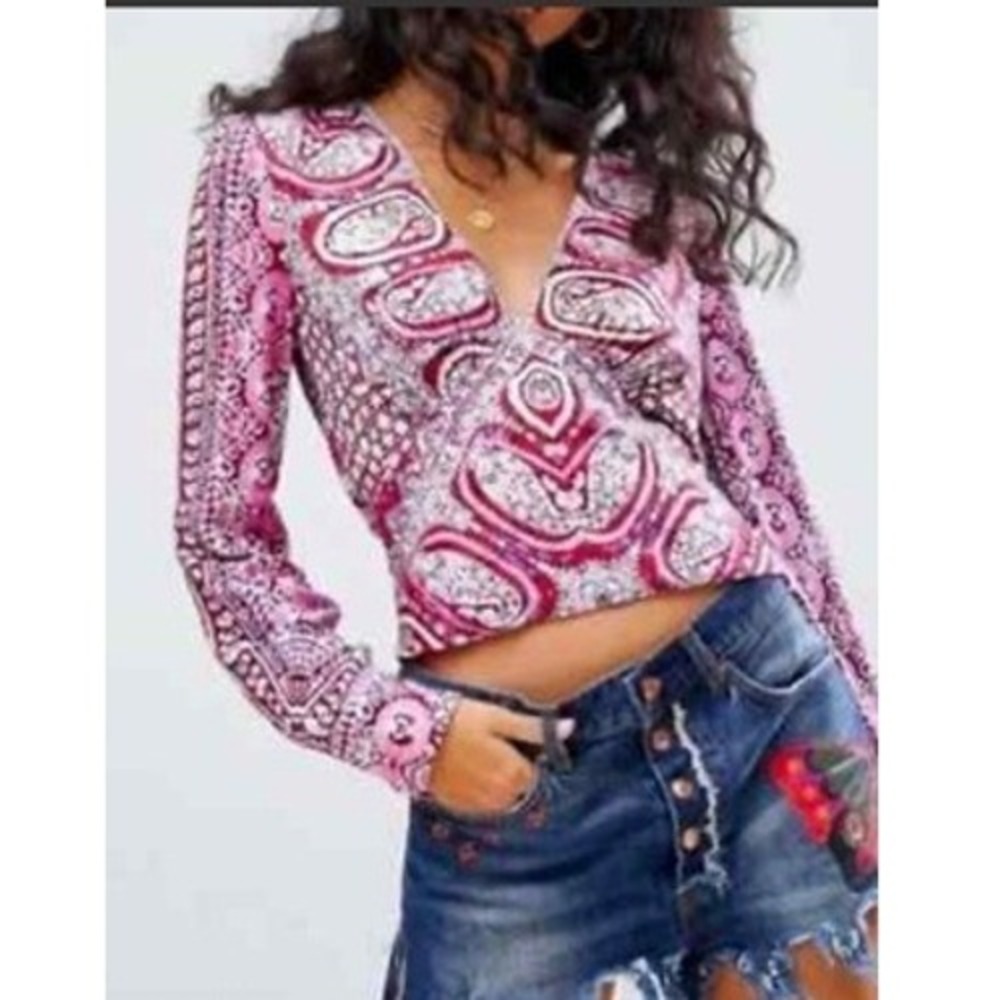 Free People Paisley Top Womens S Pink Excellent V-Neck Smocked Cropped Boho